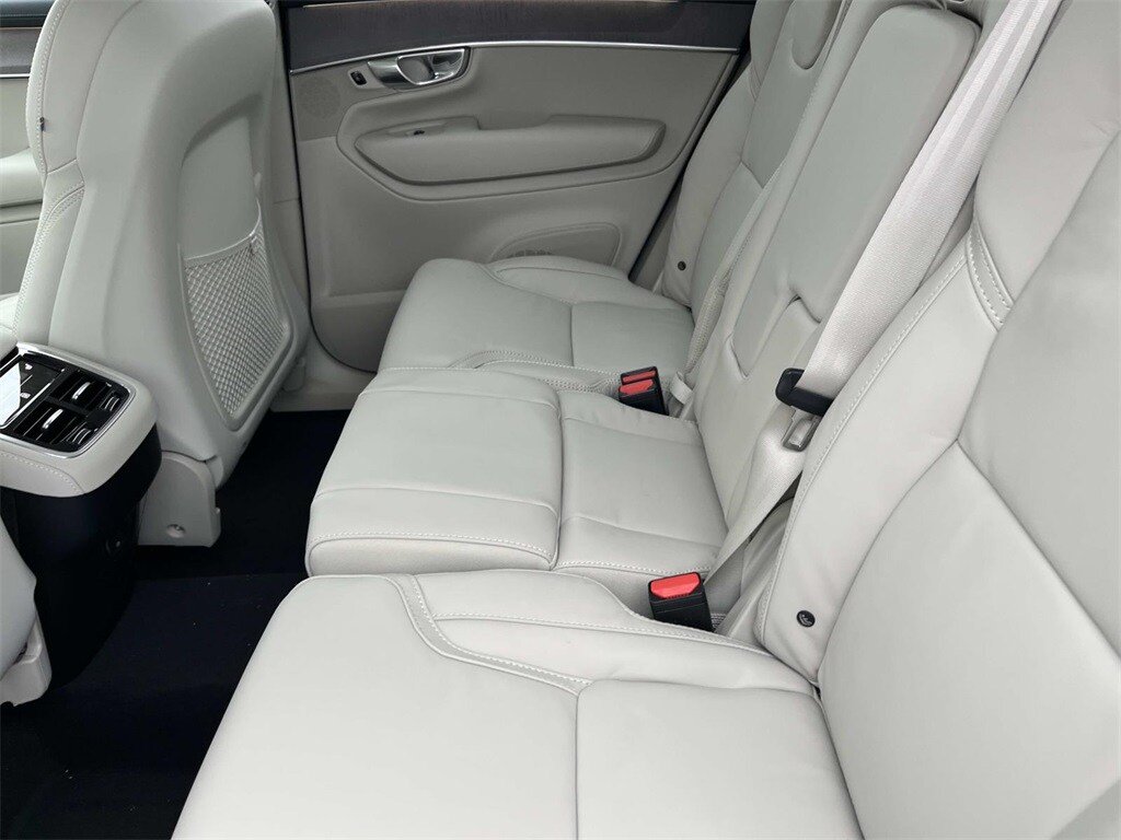 Certified 2026 Volvo XC90 B6 Ultra AWD/4WD image 19