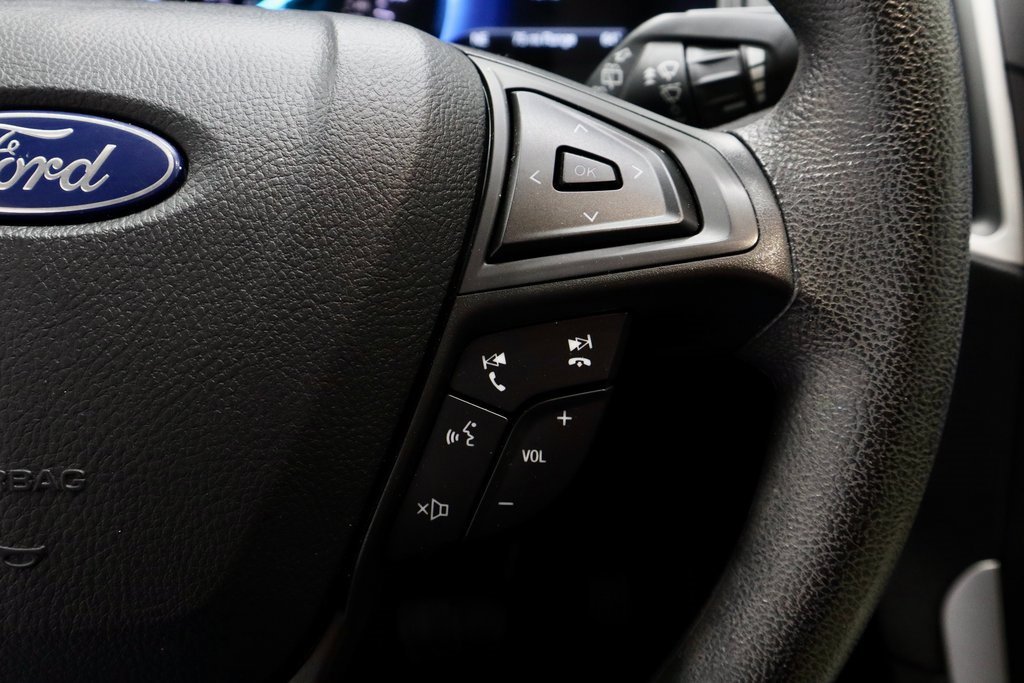 Certified 2022 Ford Edge SE image 30