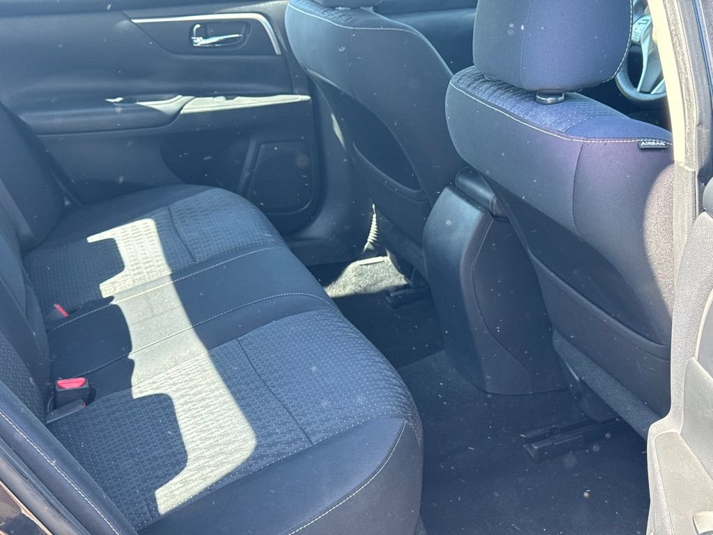 Used 2017 Nissan Altima 2.5 SV FWD image 17