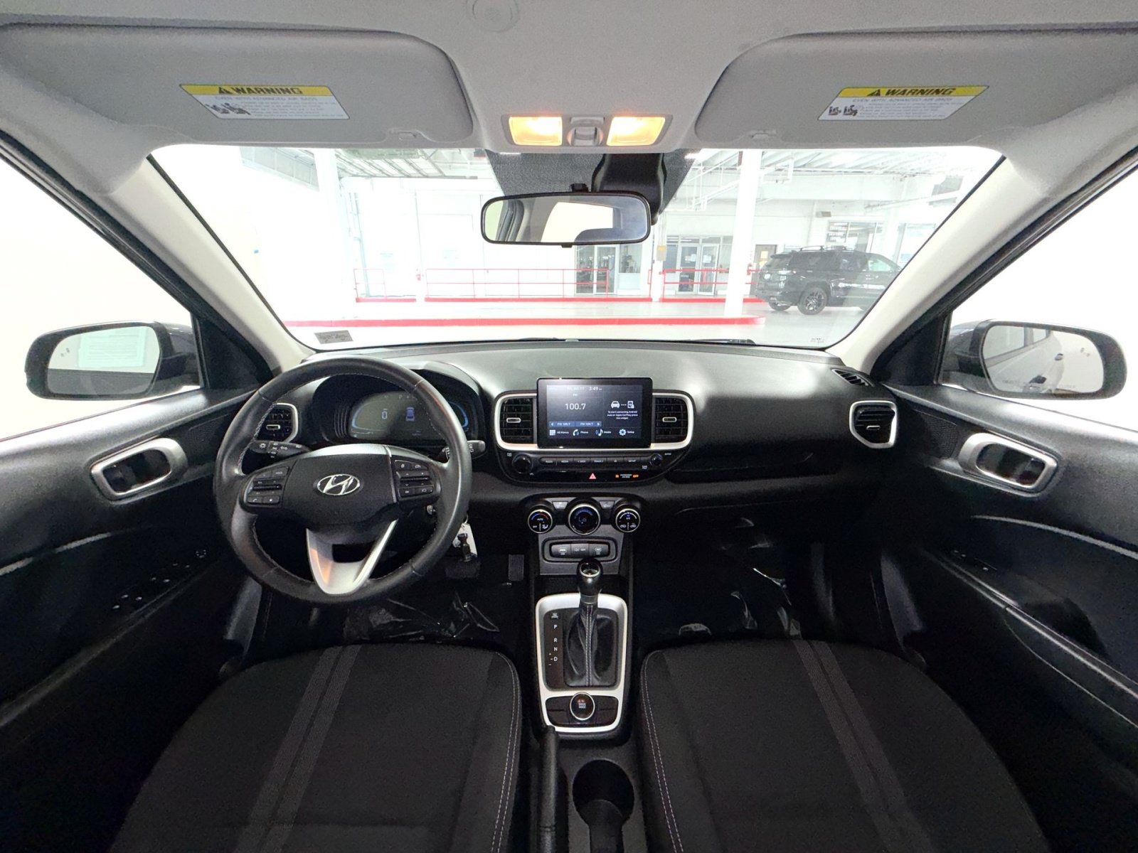 Used 2023 Hyundai Venue SEL FWD image 22