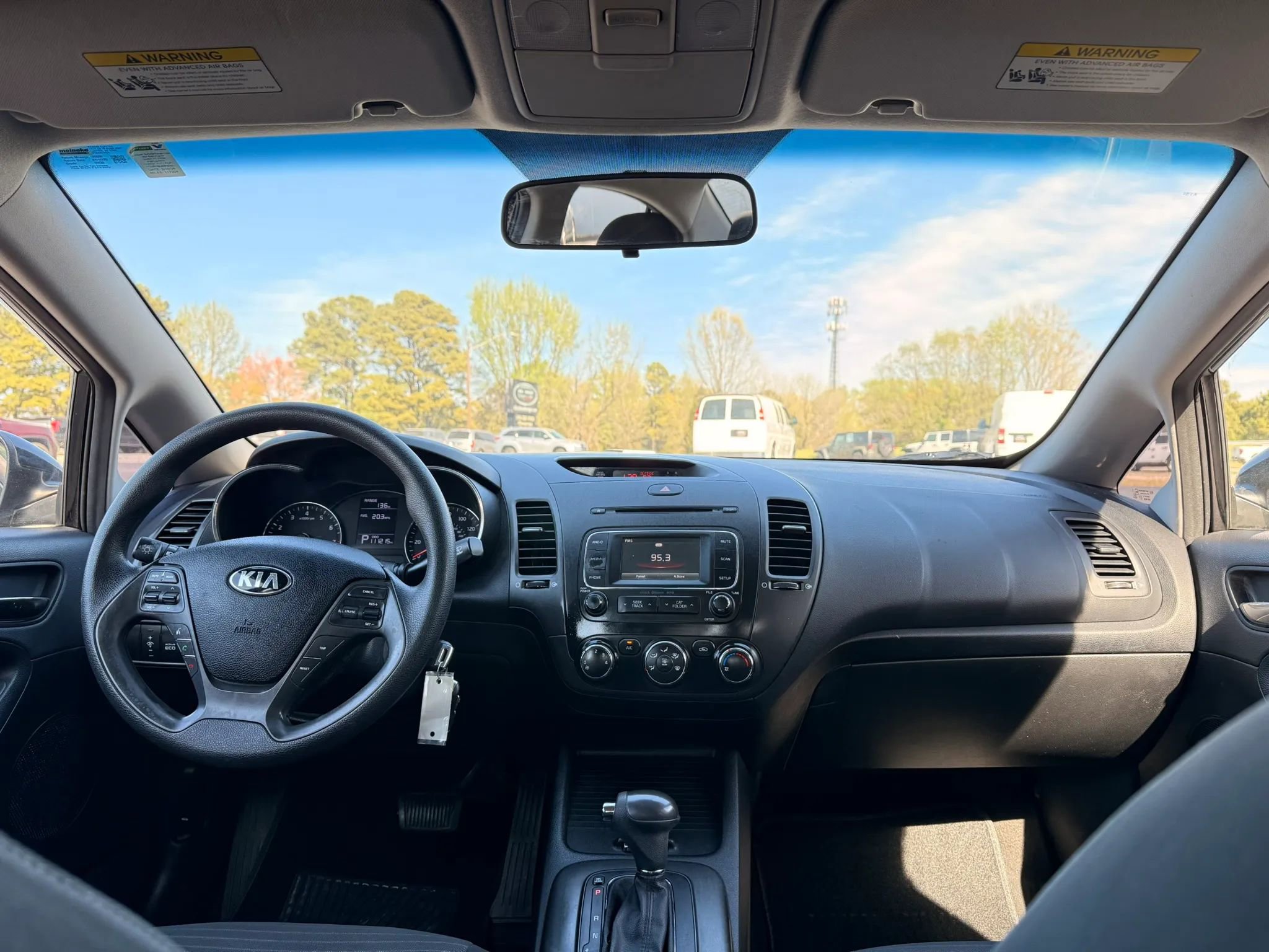 Used 2016 Kia Forte LX w/ LX Popular Plus Package image 17