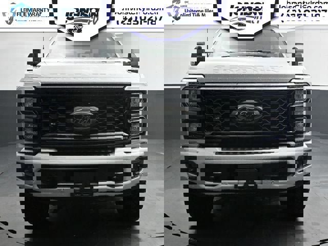 New 2026 Ford F250 Lariat w/ Black Appearance Package image 4