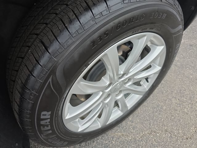 Certified 2023 Cadillac XT4 Luxury w/ Cold Weather Package FWD image 25
