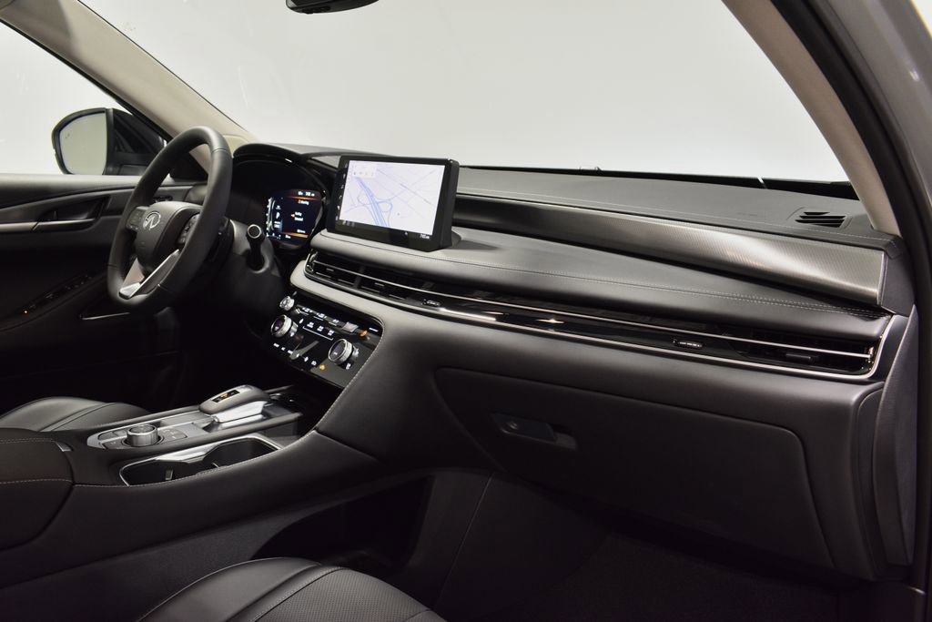 New 2026 INFINITI QX60 Luxe w/ Family Package image 15