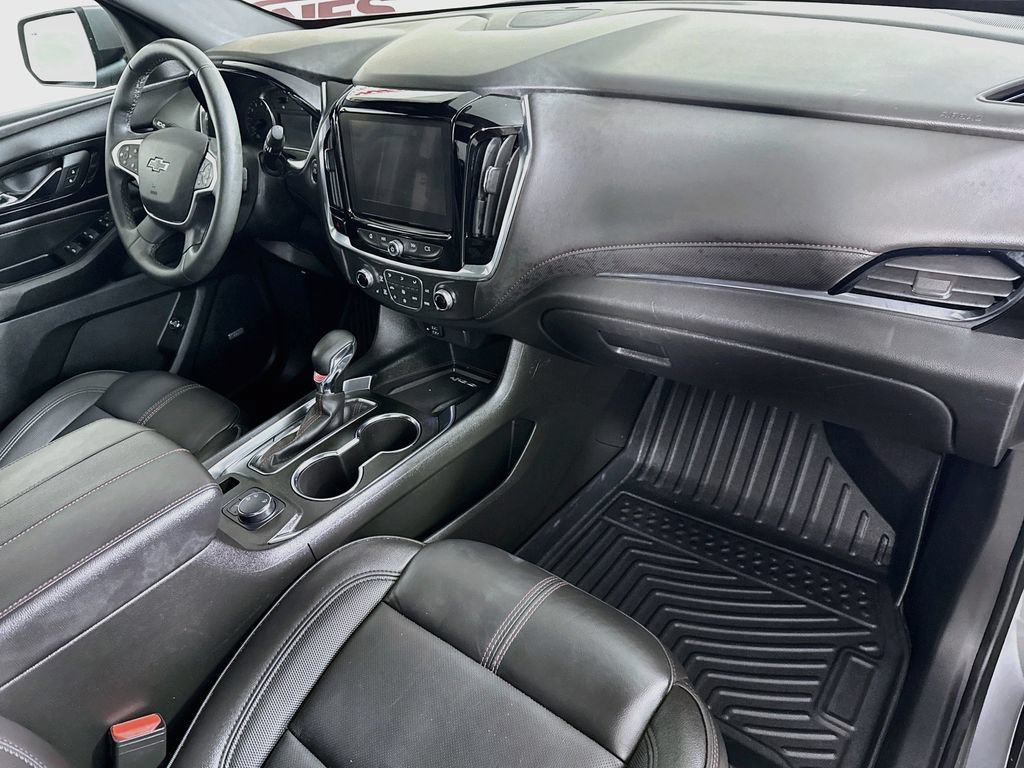 Used 2023 Chevrolet Traverse RS AWD/4WD image 35