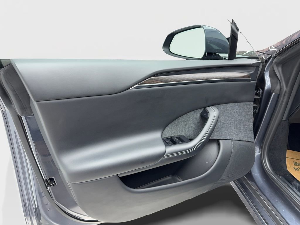 Used 2023 Tesla Model S image 35