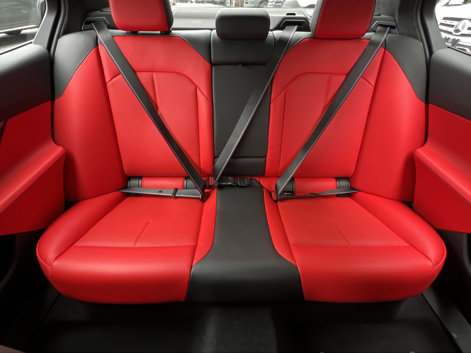Used 2025 BMW M5 AWD/4WD image 15