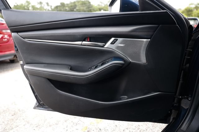 Used 2020 MAZDA MAZDA3 Hatchback w/ Preferred Package FWD image 41