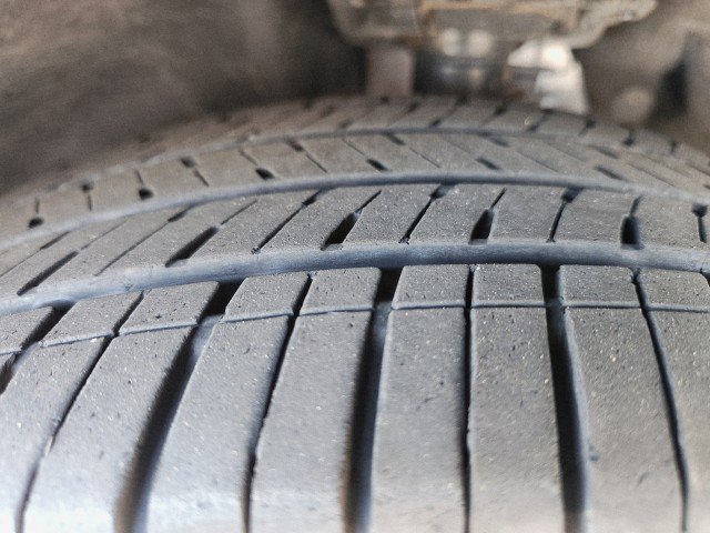 Used 2022 Ford Escape Titanium w/ Class II Trailer Tow Package image 9