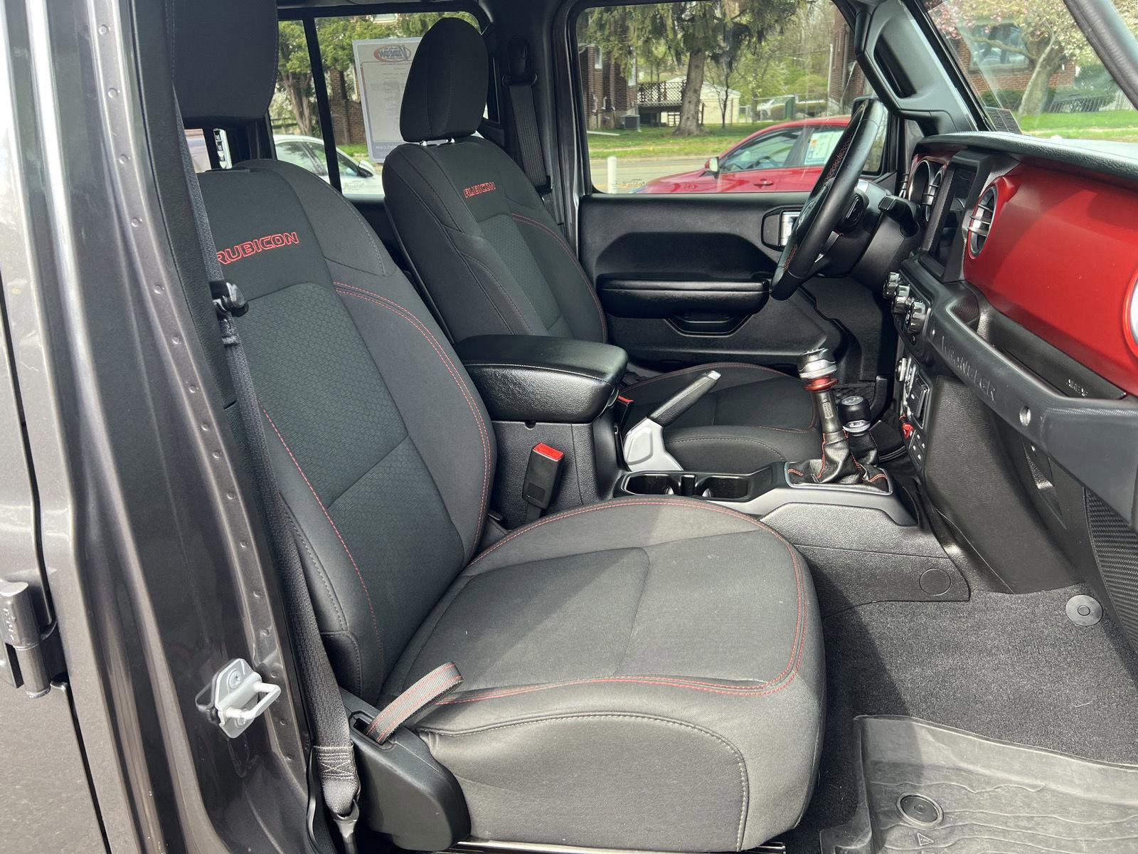 Used 2018 Jeep Wrangler Unlimited Rubicon image 21