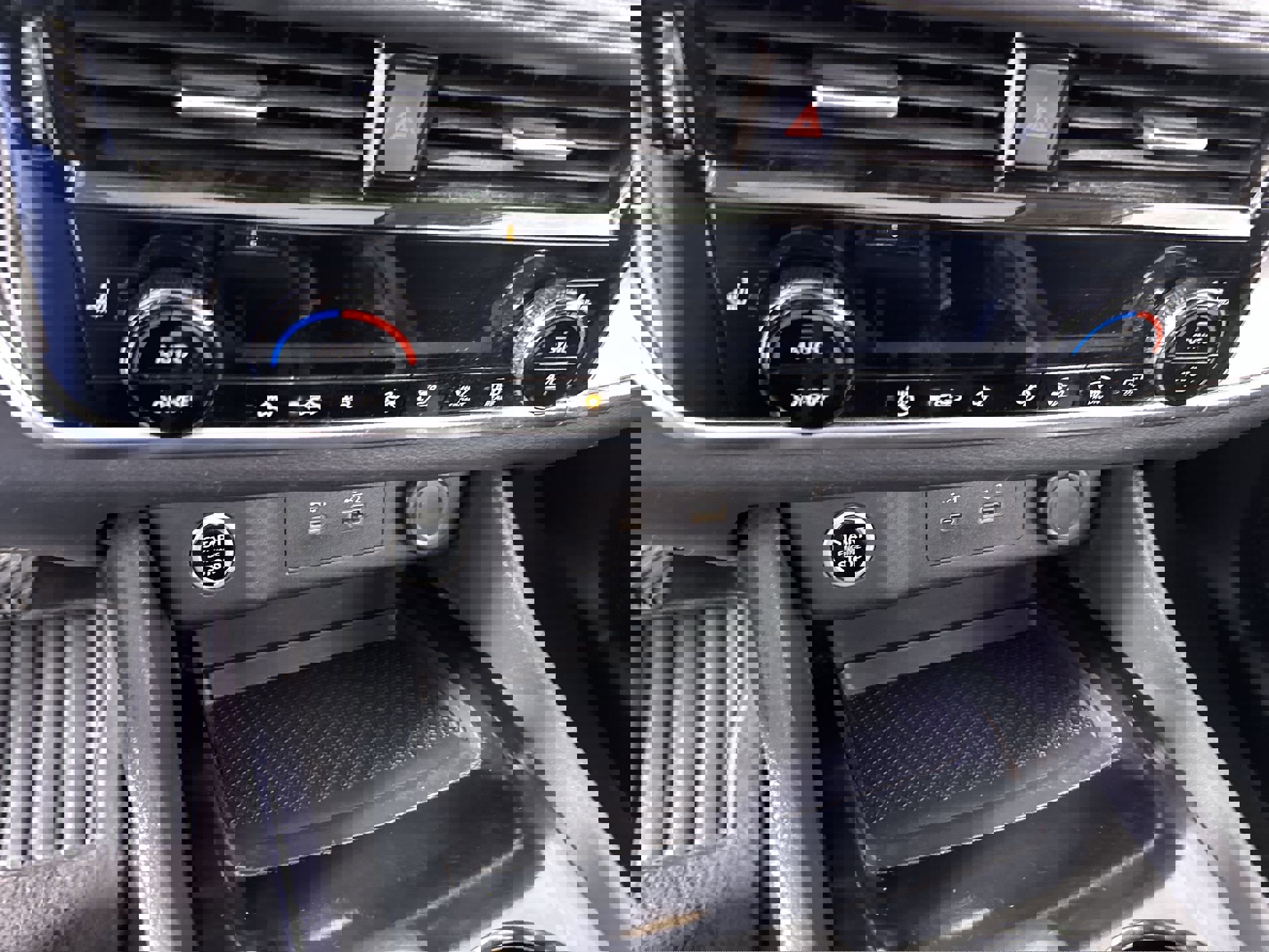 Used 2021 Nissan Rogue SV w/ Premium Package image 53