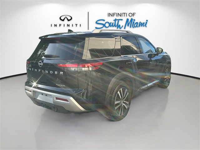 Used 2024 Nissan Pathfinder Platinum w/ Cargo Package image 6