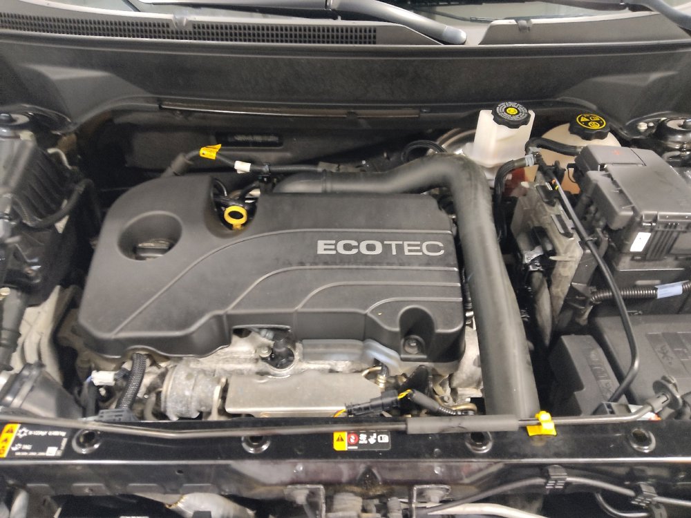 Used 2021 Chevrolet Equinox LS w/ LS Convenience Package image 30