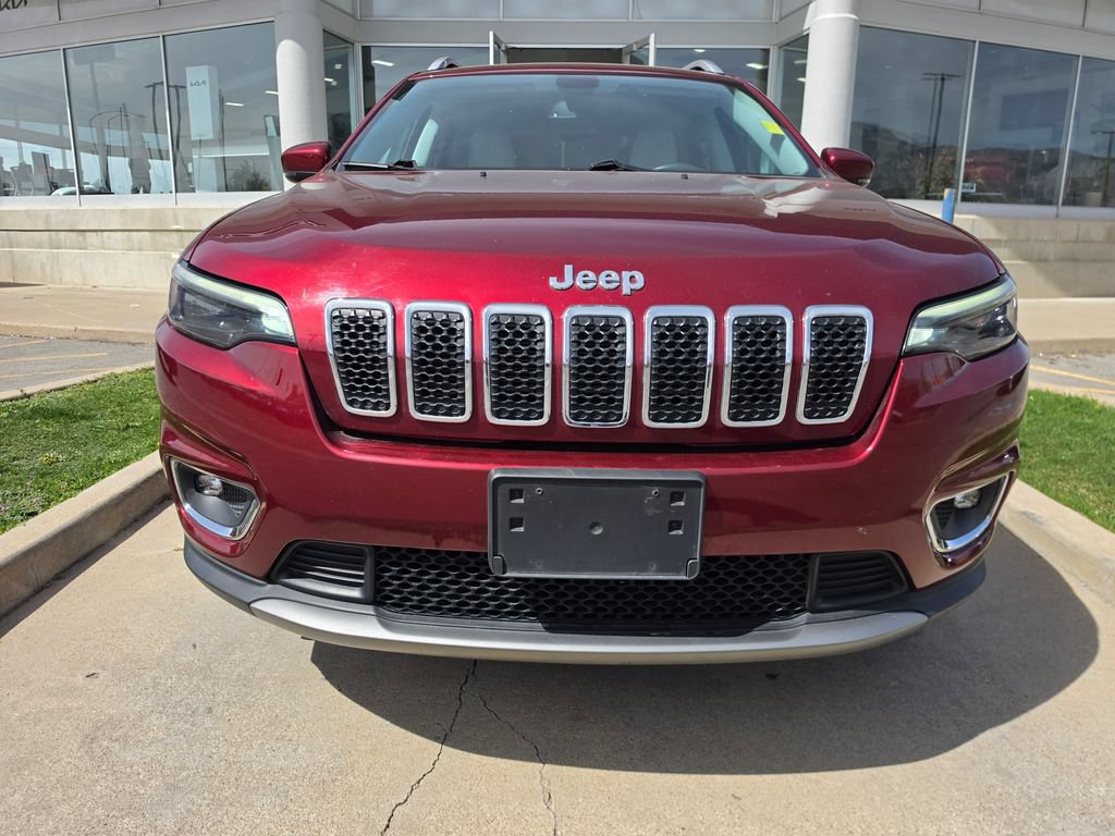Used 2019 Jeep Cherokee Limited AWD/4WD image 2