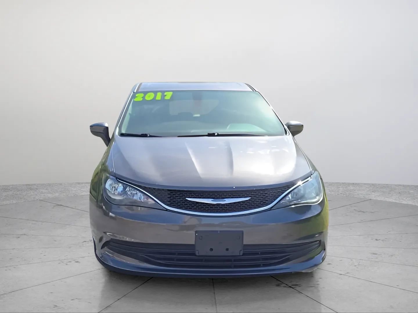 Used 2017 Chrysler Pacifica Touring image 19