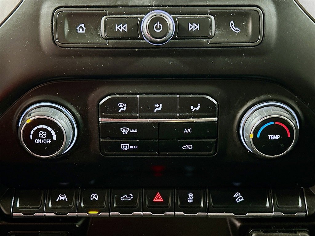 Used 2024 Chevrolet Silverado 1500 Custom Trail Boss w/ LPO, Dark Essentials Package image 13