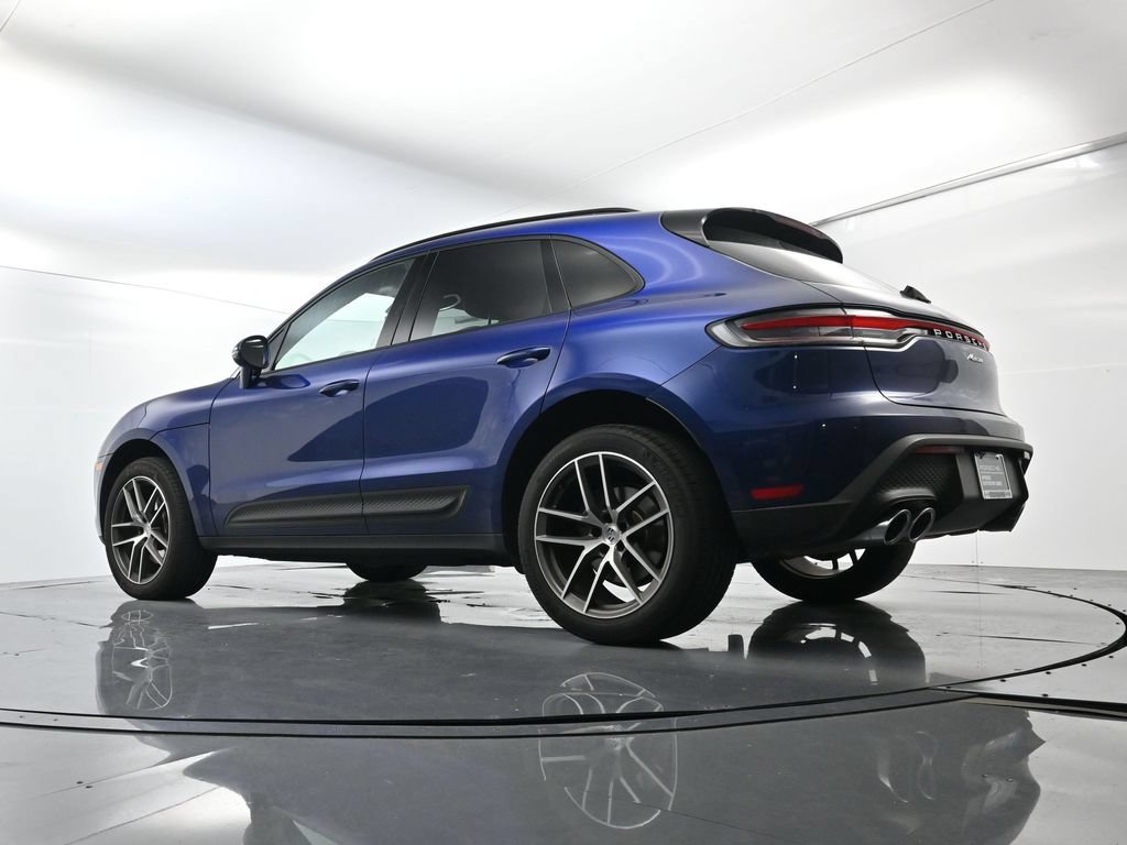 Certified 2024 Porsche Macan AWD/4WD image 47