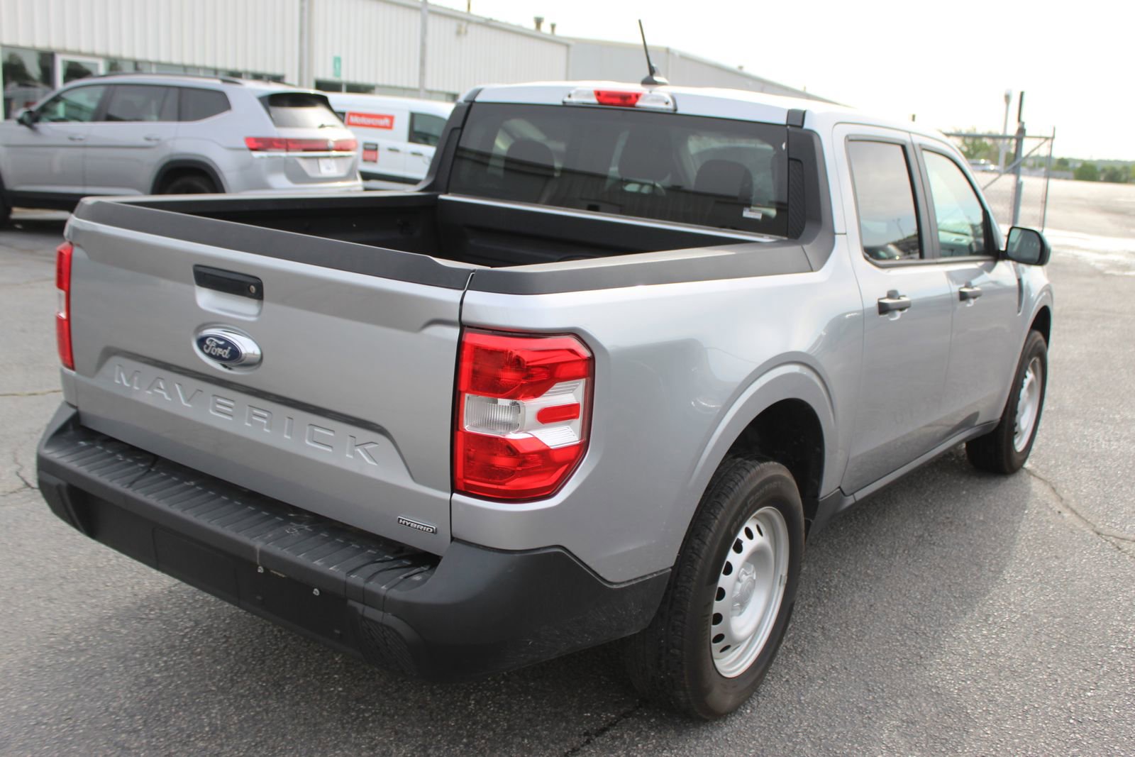 Used 2023 Ford Maverick XL FWD image 6