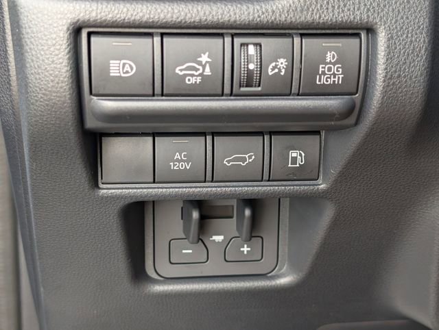 Used 2025 Toyota Land Cruiser w/ Premium Package image 26