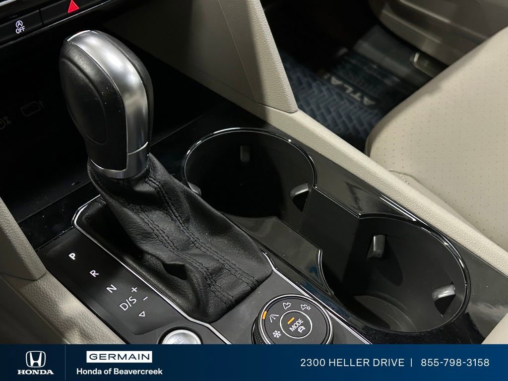 Used 2019 Volkswagen Atlas SEL R-Line AWD/4WD image 25