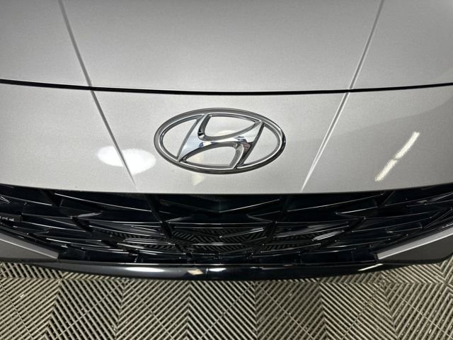 Used 2023 Hyundai Elantra N Line image 9