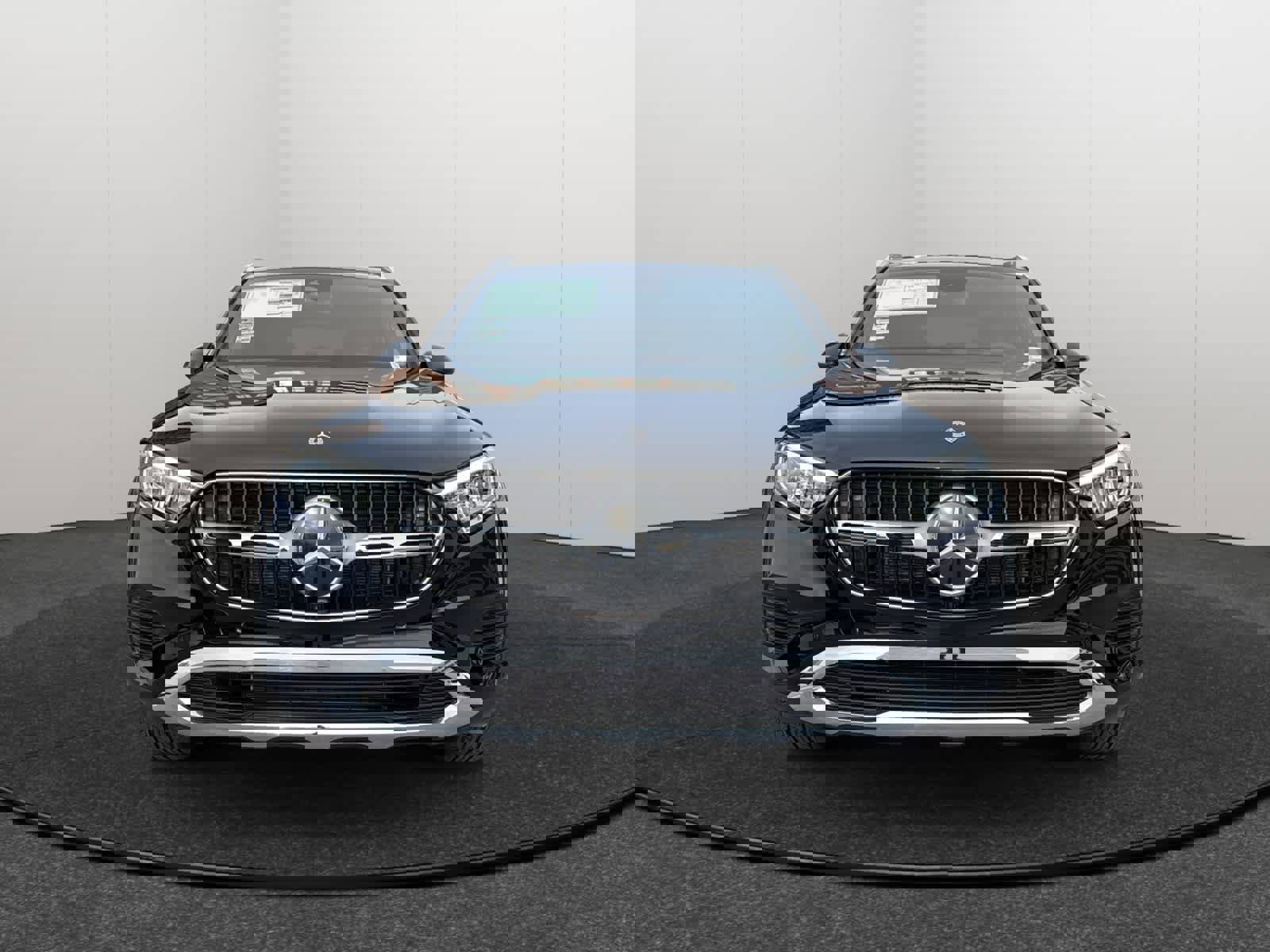 New 2026 Mercedes-Benz GLC 300 4MATIC image 2