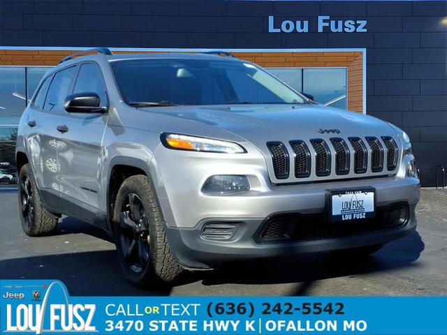 Used 2016 Jeep Cherokee Sport w/ Cold Weather Group