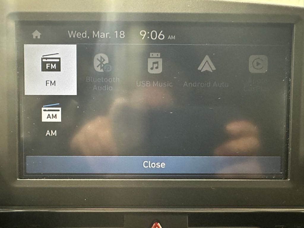 Used 2025 Hyundai Elantra Sport FWD image 27