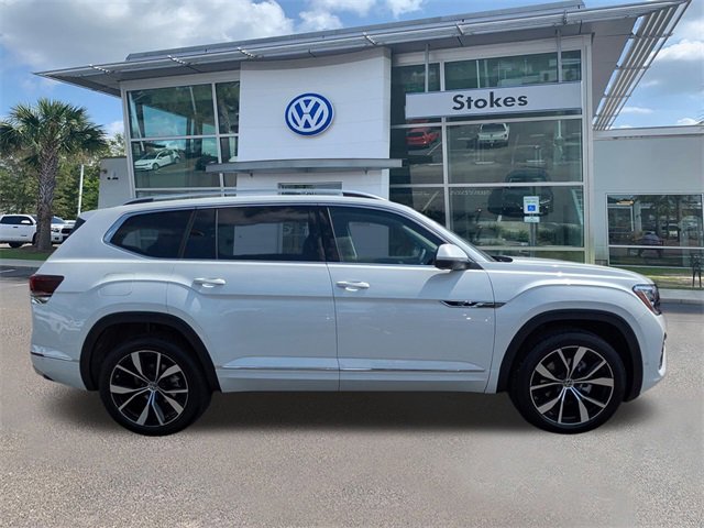 New 2026 Volkswagen Atlas SEL Premium R-Line image 3