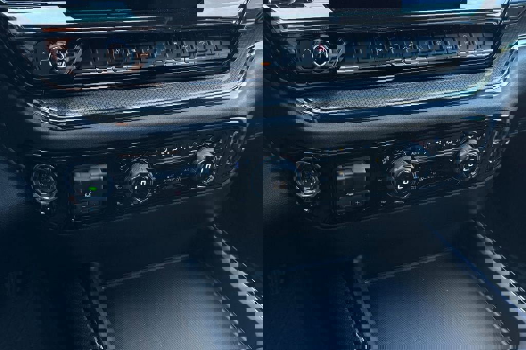 New 2026 Chevrolet Silverado 2500 ZR2 image 20