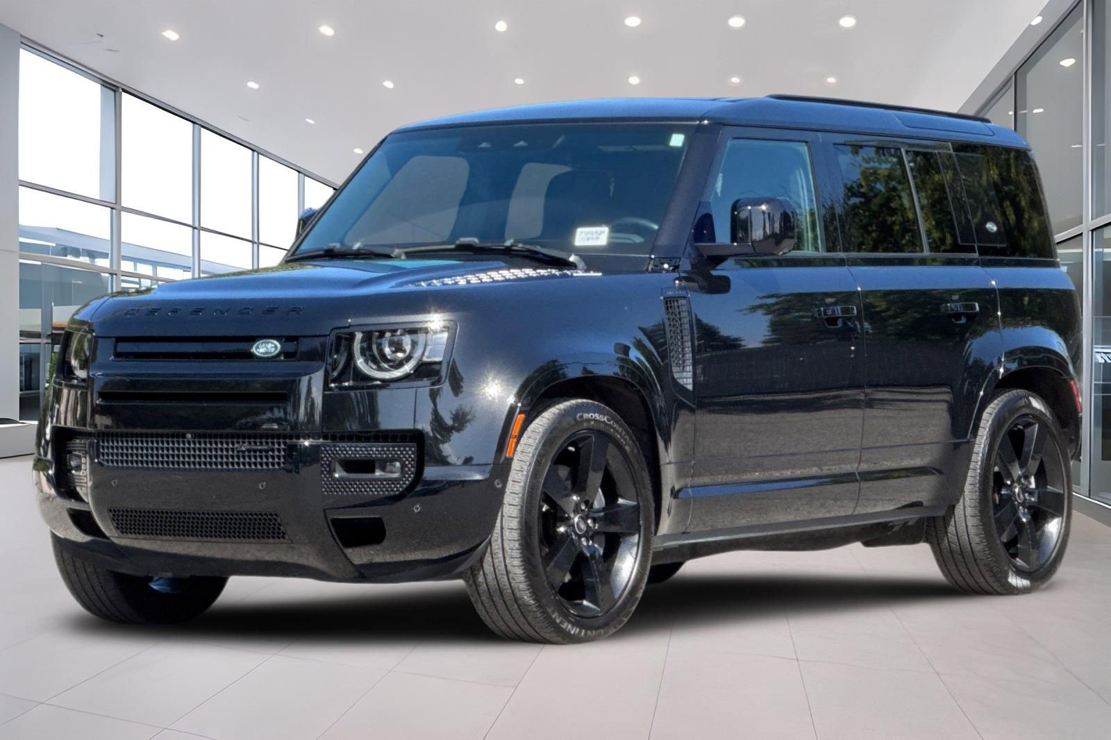 Used 2022 Land Rover Defender 110 X-Dynamic HSE AWD/4WD image 8