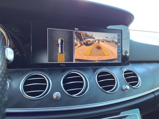 Used 2017 Mercedes-Benz E 400 4MATIC Wagon image 15