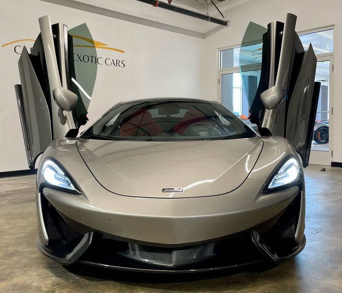 Used 2017 McLaren 570S RWD image 24