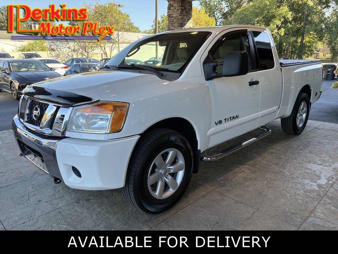 Used 2008 Nissan Titan SE RWD image 1
