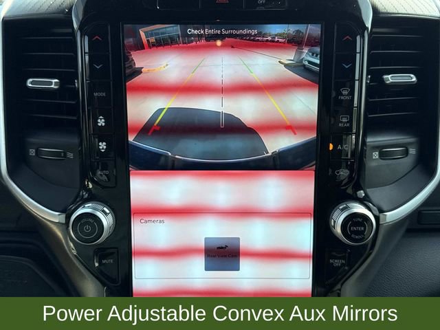 Used 2025 RAM 2500 Big Horn AWD/4WD image 31