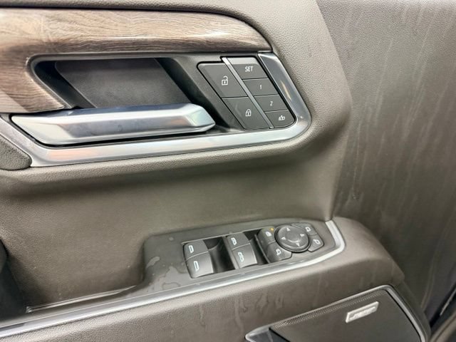 Certified 2022 Chevrolet Silverado 1500 LTZ w/ LTZ Convenience Package II AWD/4WD image 20