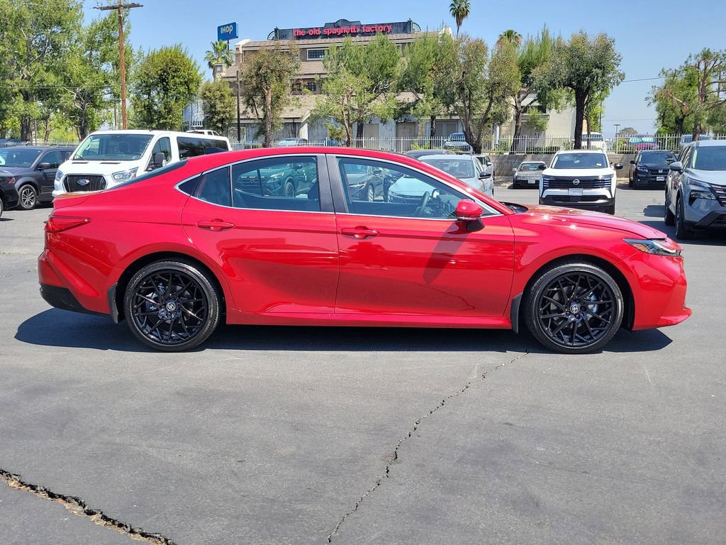 Used 2026 Toyota Camry XLE image 33