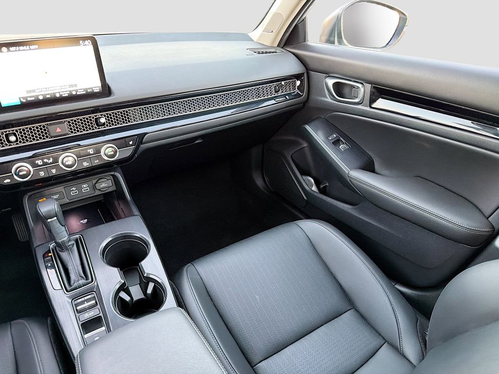 Used 2024 Honda Civic Touring image 24