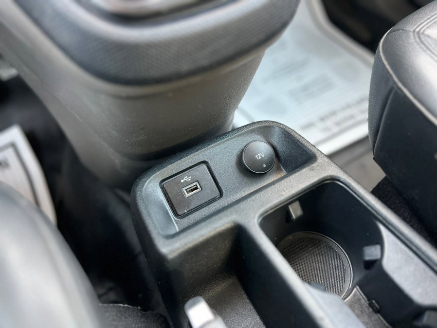 Used 2021 Ford Transit Connect XL image 20