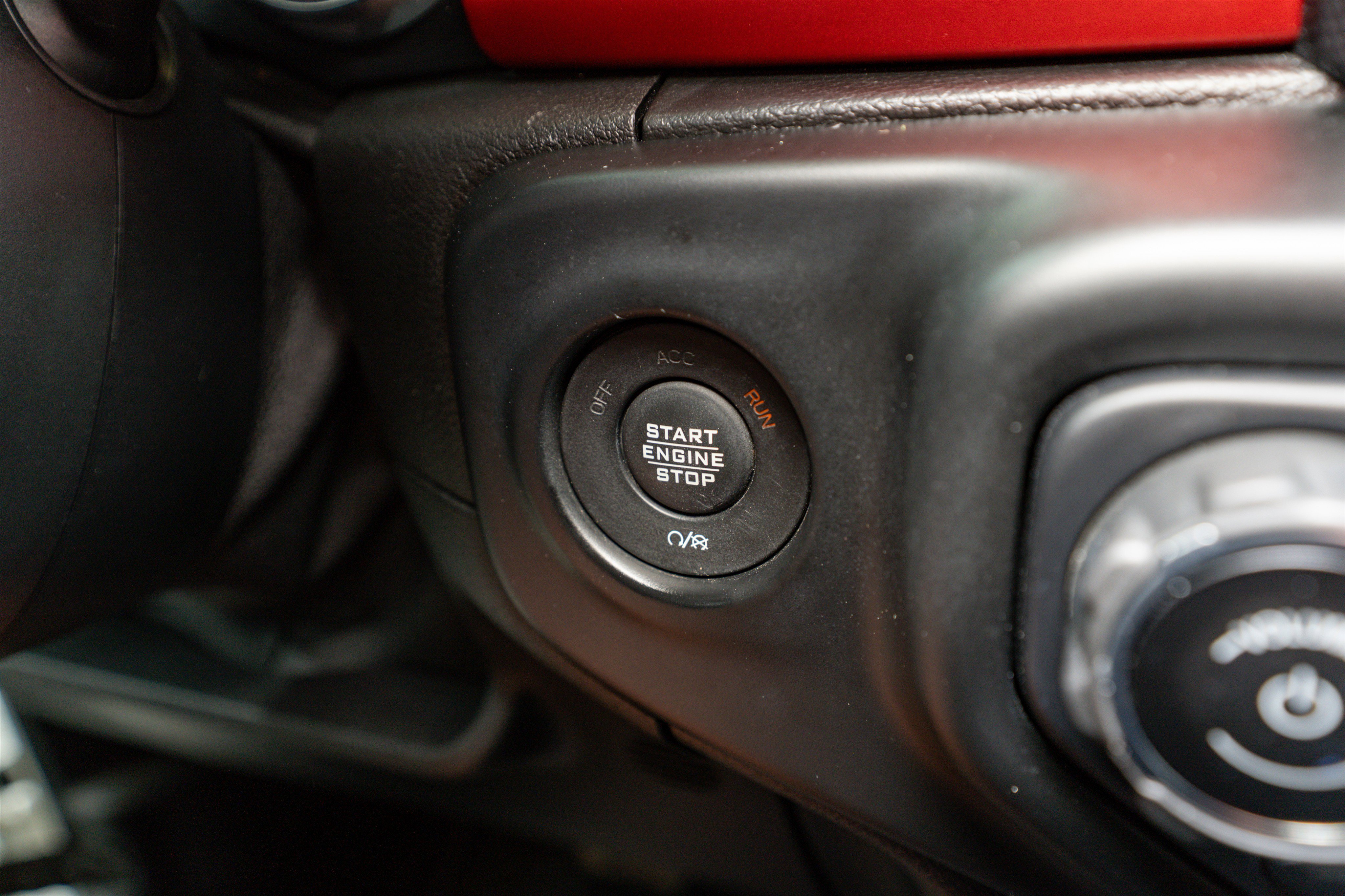 Used 2020 Jeep Gladiator Rubicon AWD/4WD image 32