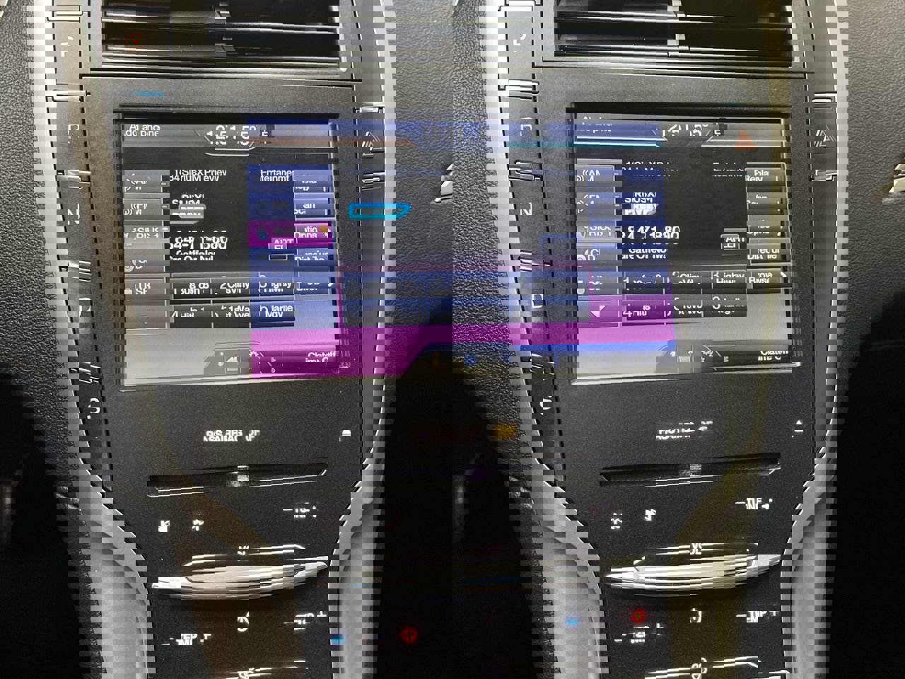 Used 2014 Lincoln MKZ image 19