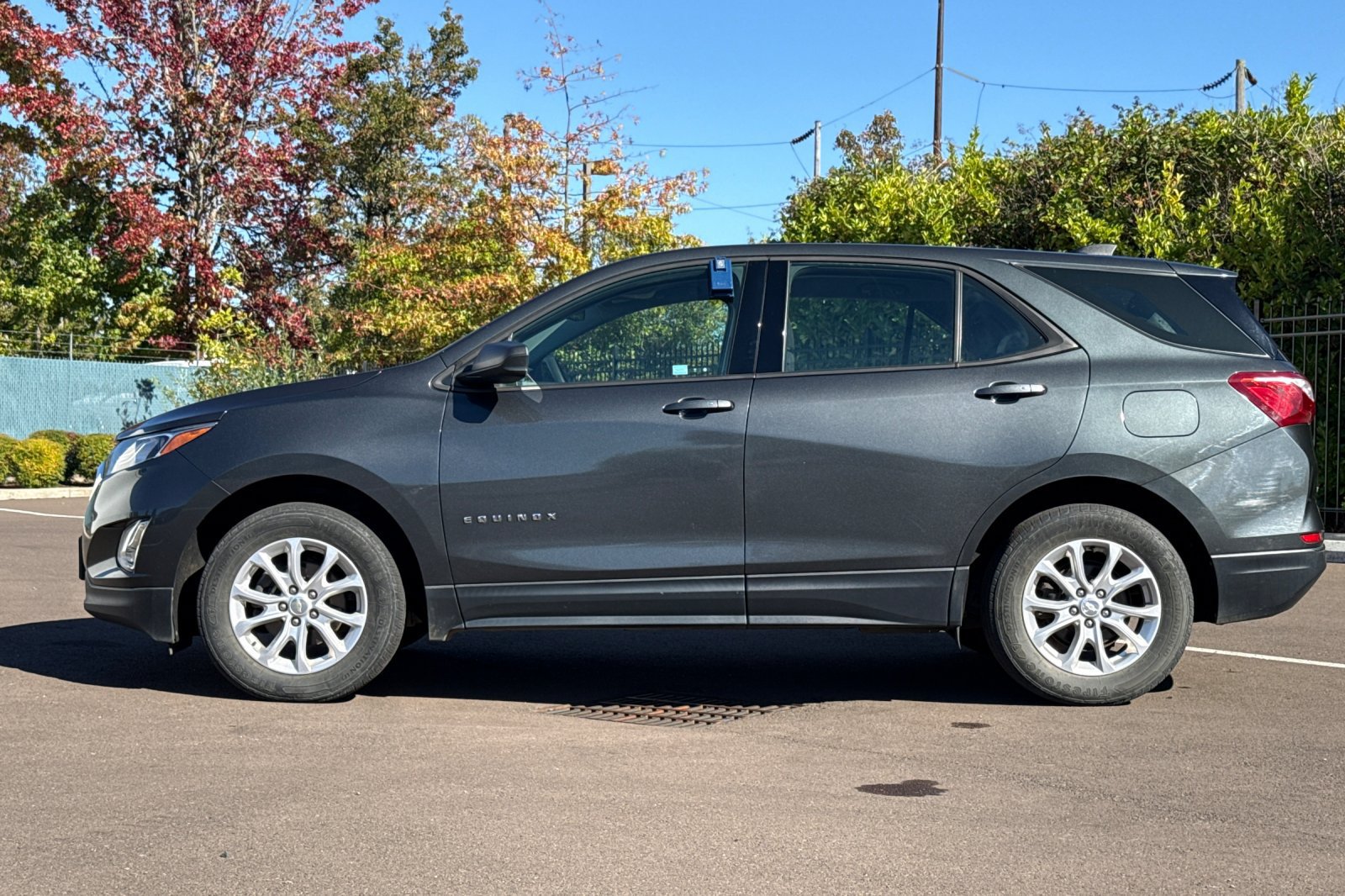 Used 2019 Chevrolet Equinox LS AWD/4WD image 7