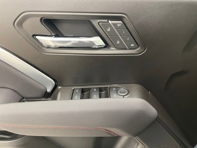 New 2025 Chevrolet Colorado Z71 w/ Technology Package image 11