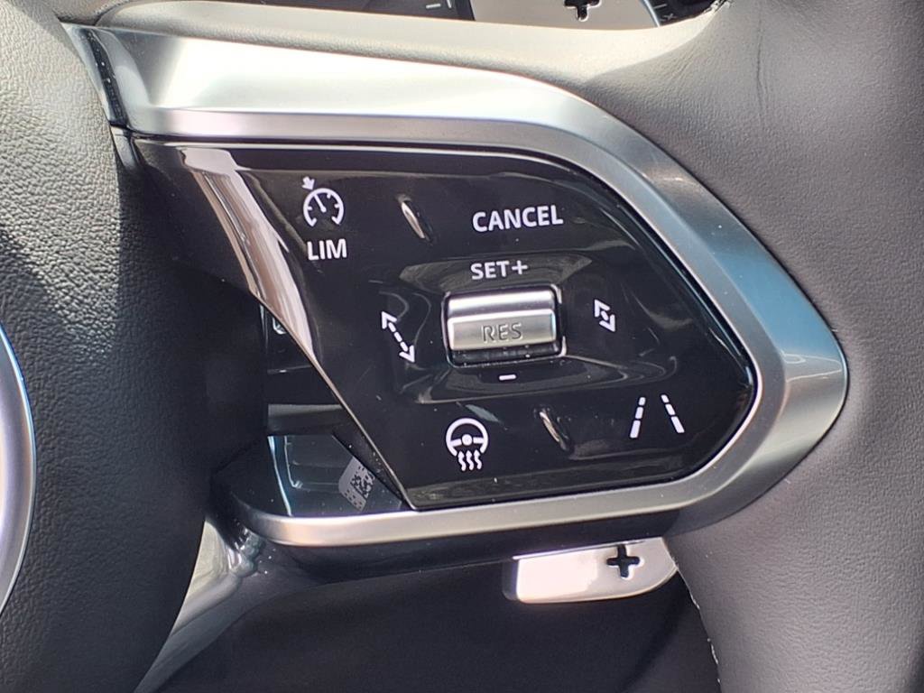 New 2026 Jaguar F-PACE R-Dynamic S image 15