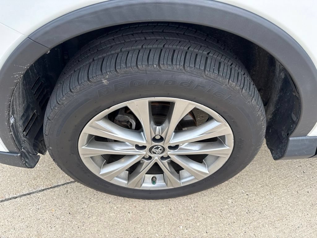 Used 2017 Toyota RAV4 Limited w/ All Weather Liner Package AWD/4WD image 12