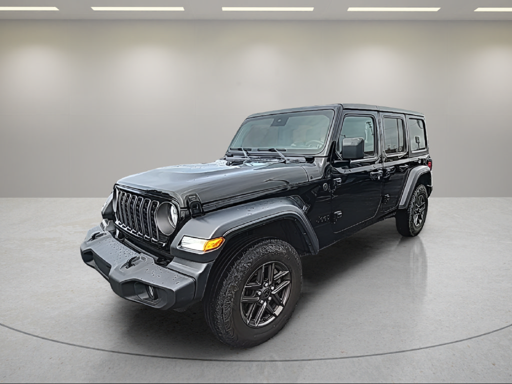 Used 2024 Jeep Wrangler Unlimited Sport AWD/4WD image 4