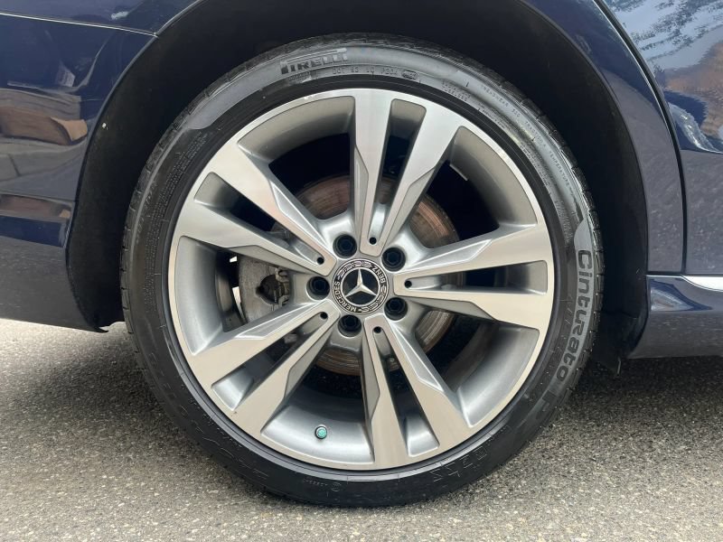 Used 2018 Mercedes-Benz C 300 4MATIC Sedan image 33