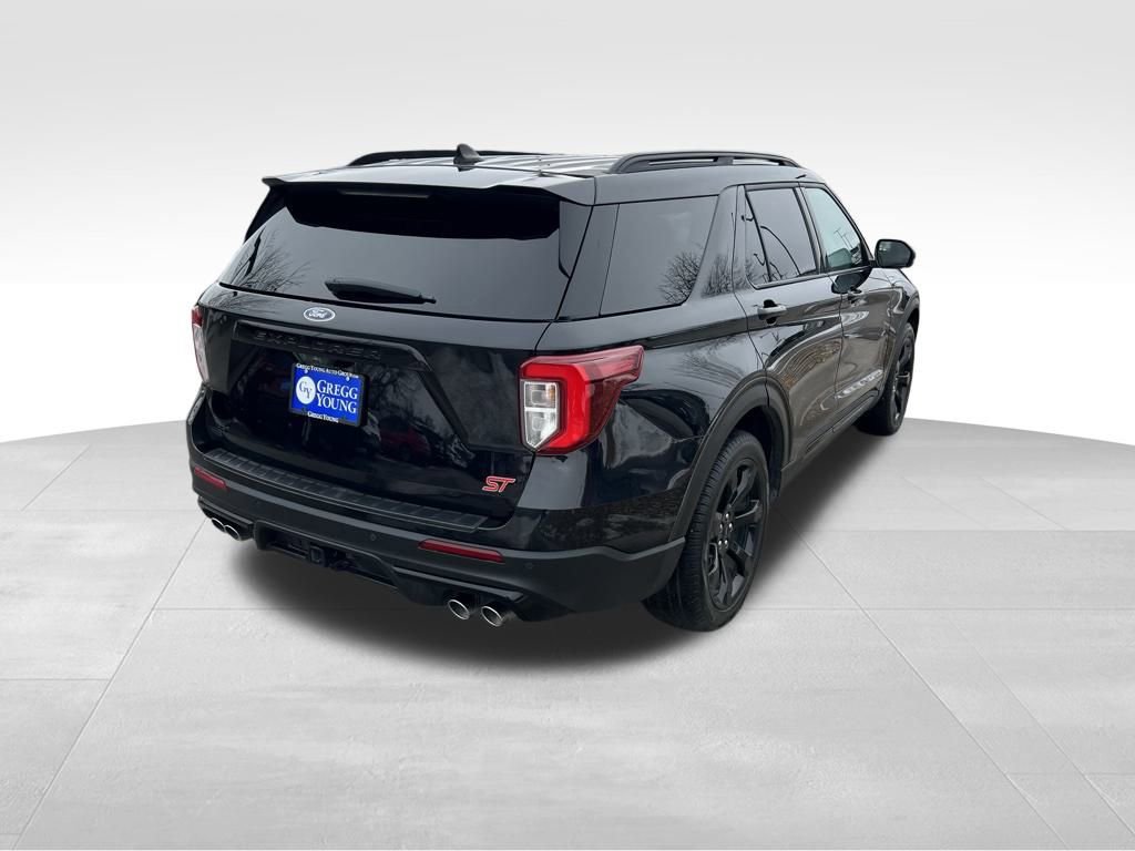 Used 2023 Ford Explorer ST w/ Equipment Group 401A image 7