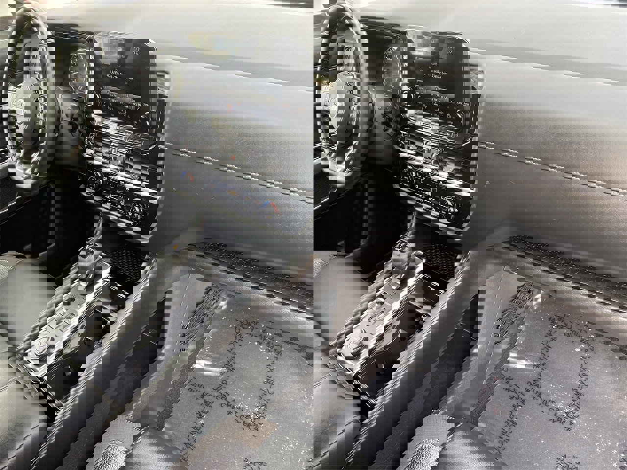 Used 2022 Nissan Pathfinder SL w/ Lighting Package (N92) image 8