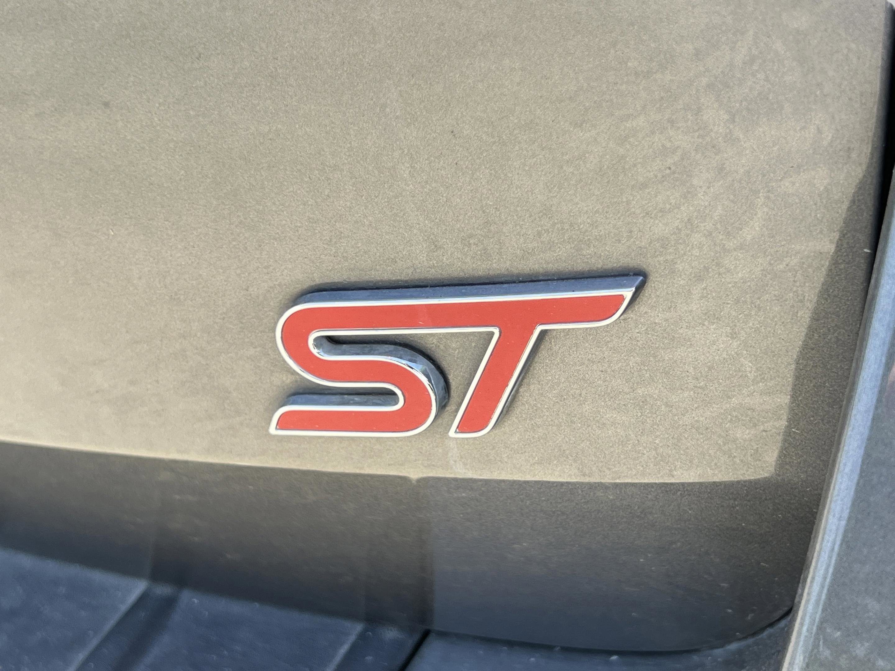 Used 2025 Ford Explorer ST w/ Sun And Sound Package AWD/4WD image 27
